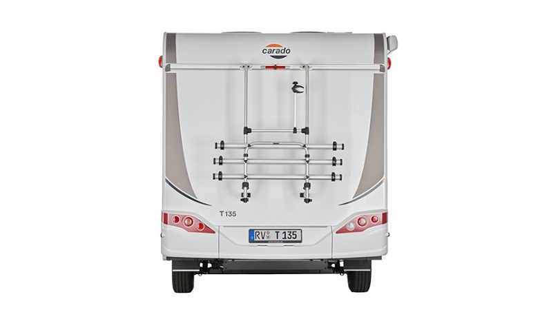 Carado T 135 lakóautó – francia stílusú hátsóággyal full